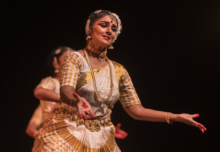 Classical Mohiniyattam performance by Vidya Pradeep