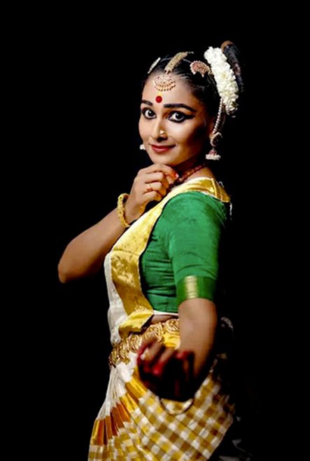 Portrait of Mohiniyattam dancer Vidya Pradeep